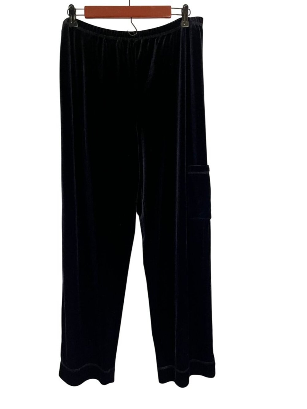 Chicos Velvet Neutral Pull On Pant‎ L Black Festive Holiday Utility Cargo Chic